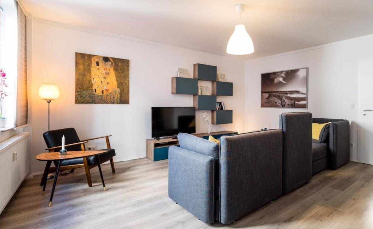 Homefy Oldtown Apartment - 6 People - 2 Bath - Balcony - Top Location Düsseldorf Eksteriør bilde